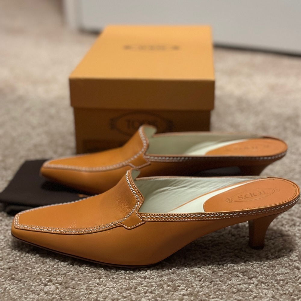 Tod’s Mules